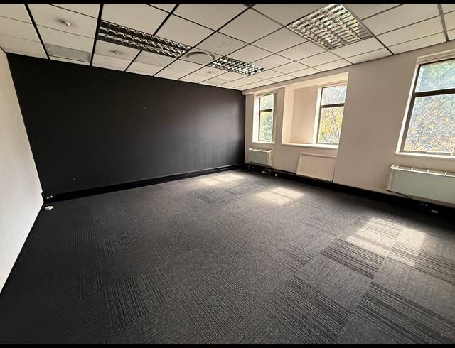 377M² OFFICE TO LET IN ROSEBANK